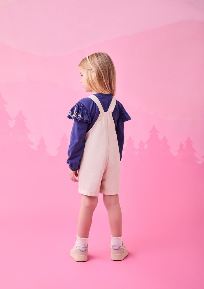 jardineira de sarja com bolsos bg jardineira de sarja com bolsos bg