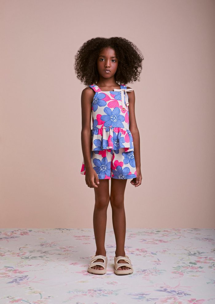 cj bl n4991 shorts n4992 flores azuis