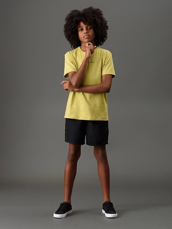 camta boy logo centralizado verde pistache