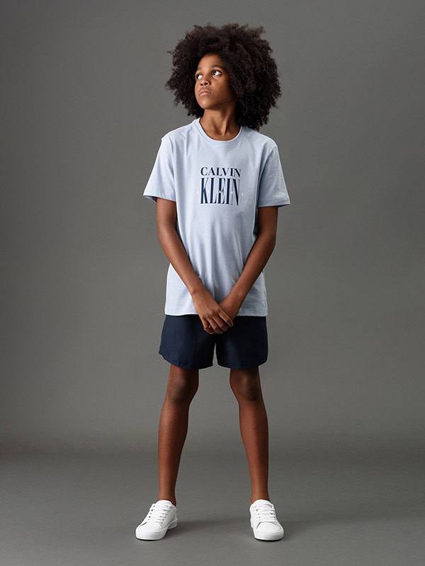 camta boy logo serif font lavanda